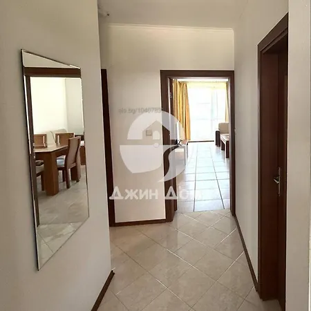 Dimi's Bay View Vila *